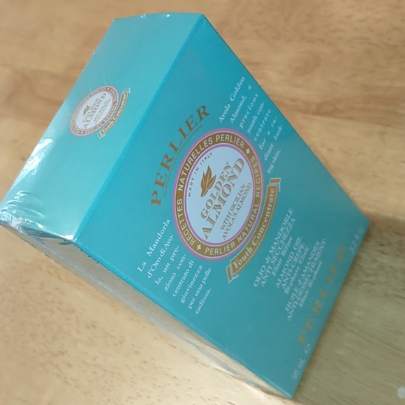 Perlier Golden Almond Youth Concentrate - Picture 8 of 10